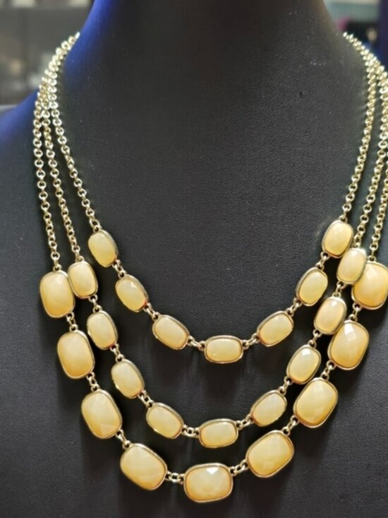 Jewelry - 3 Strand Cream Colour Faceted Resin Gold Tone Chain